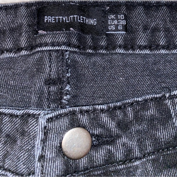 Pretty little thing straight leg washed black jean - Picture 3 of 3